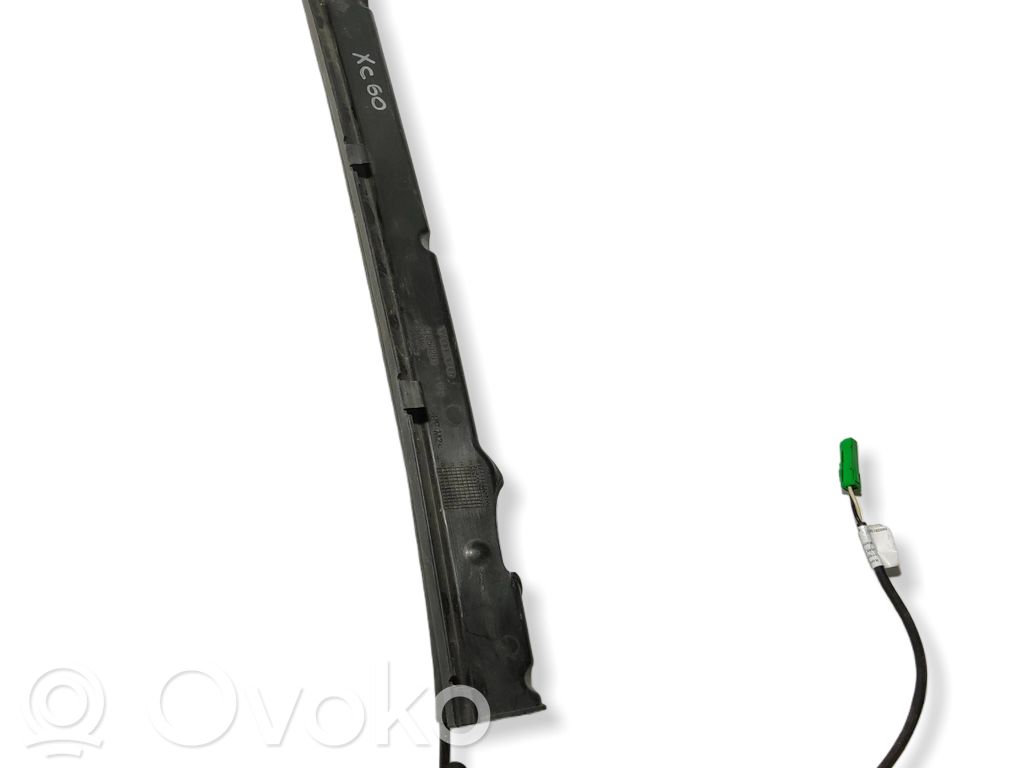 Volvo XC60 Tailgate trim 