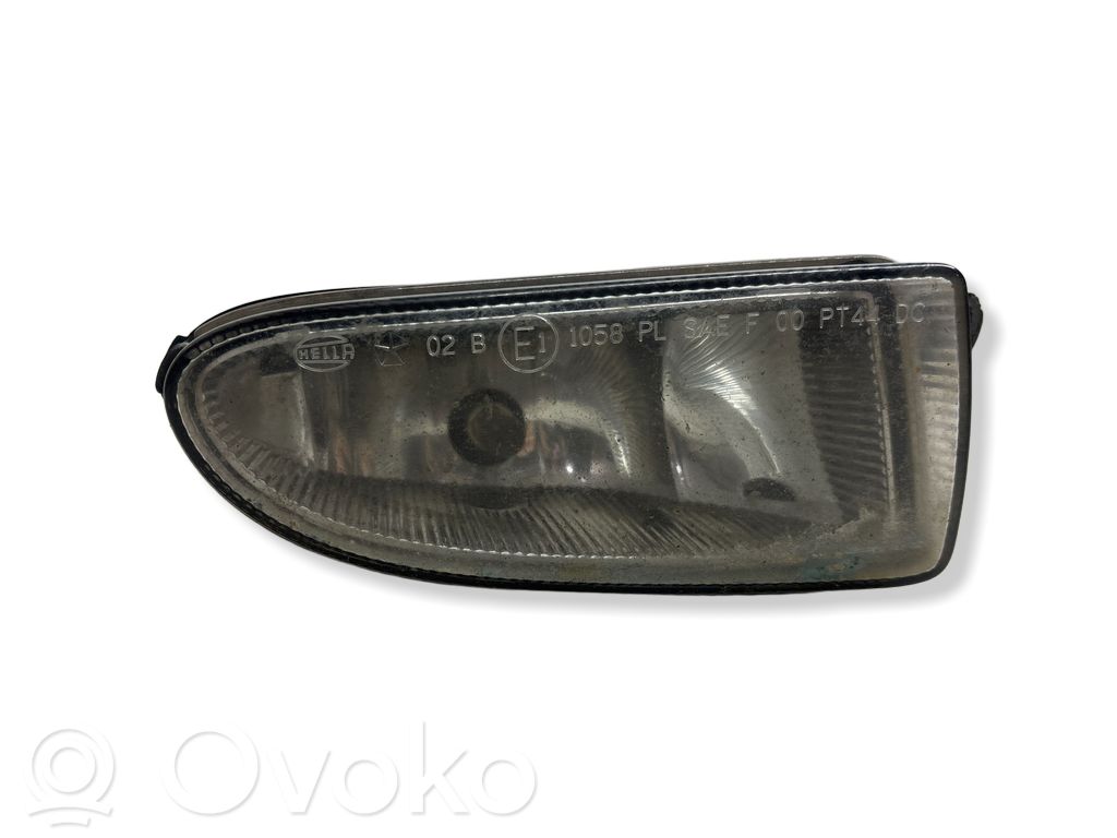 Miglas lukturis priekšā   E11058