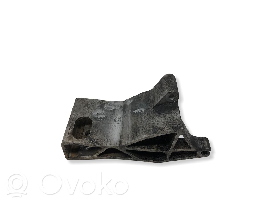 Volvo V70 Halterung Lager Getriebe 