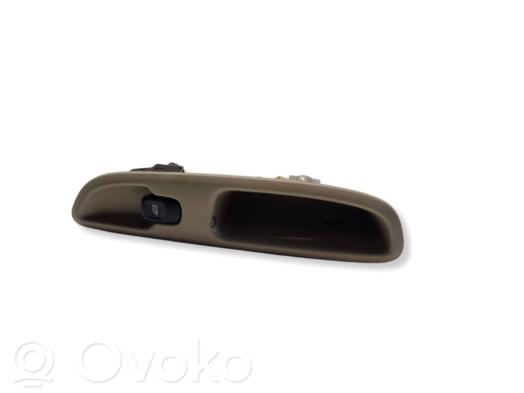 Przyciski szyb   8685288,03W025,9026L