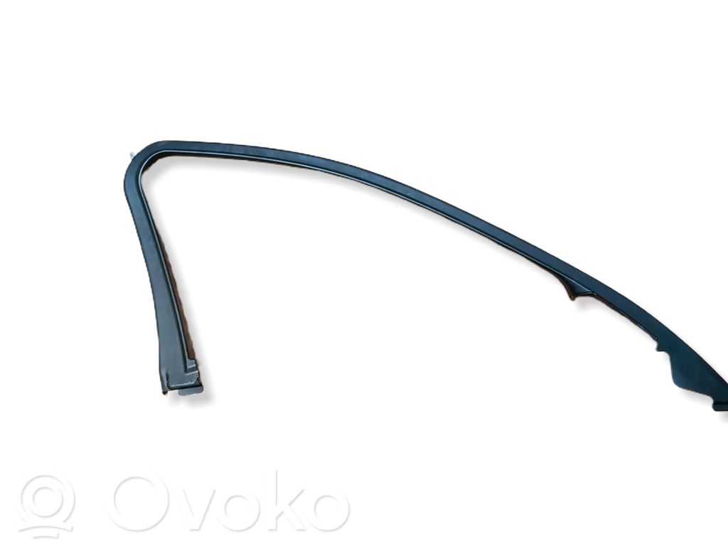 BMW 5 F10 F11 Ramka szyby drzwi przednich 