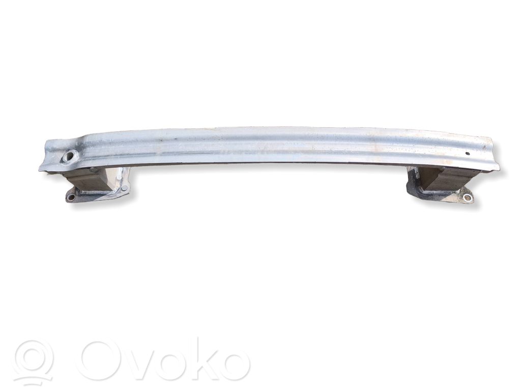 Balkis galinio bamperio   8W0807309