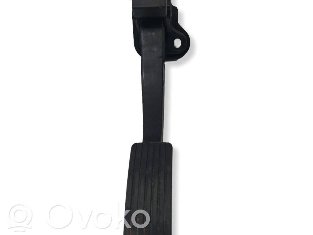 Mitsubishi Outlander Accelerator throttle pedal 