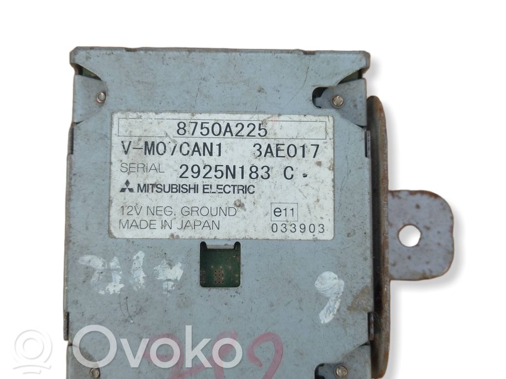 Moduł / Sterownik GPS   8750A225,3AE017,2925N183