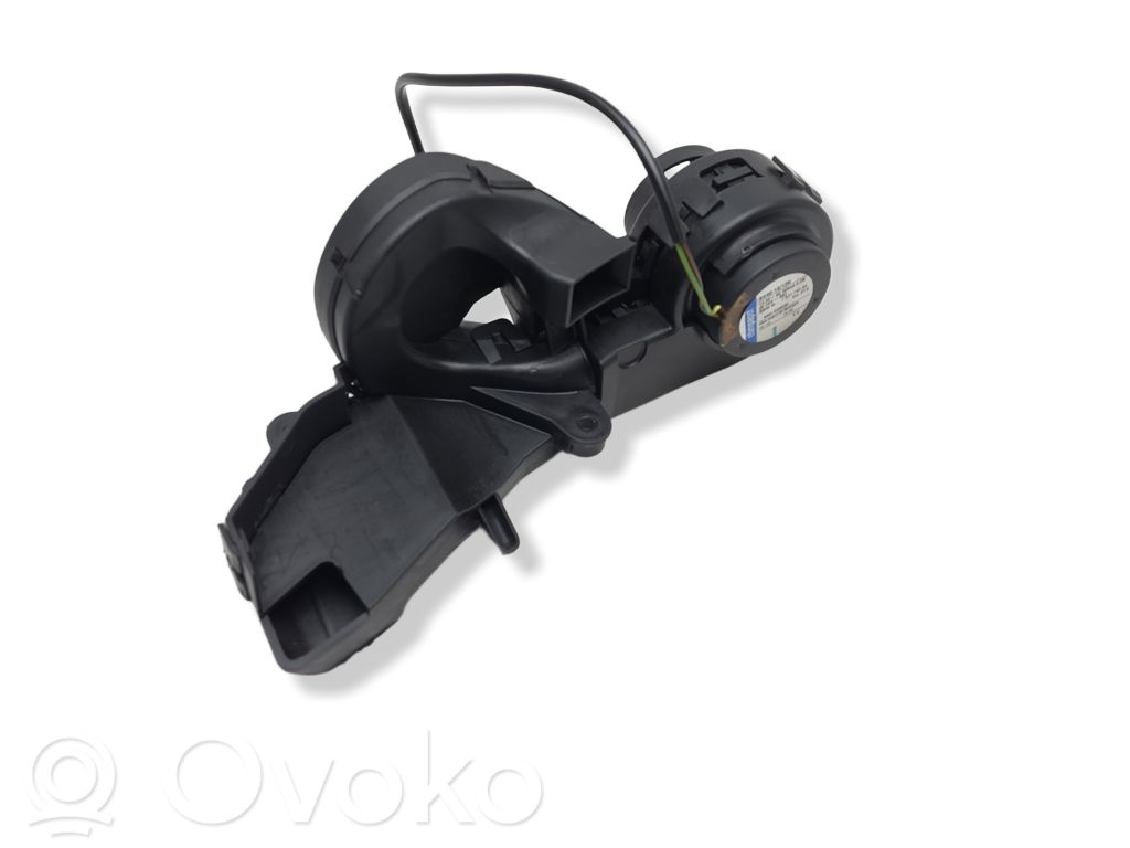 BMW 5 E60 E61 Valdymo bloko aušintuvas 