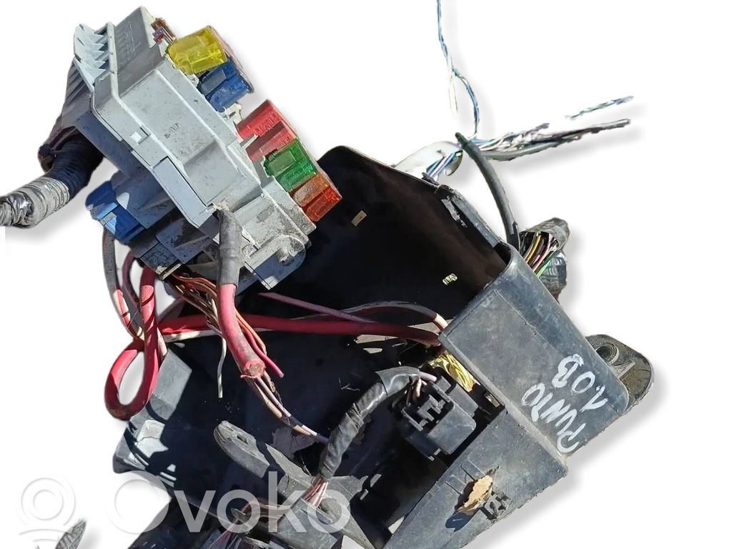 Skrzynka bezpieczników / Komplet   46778440,059012
