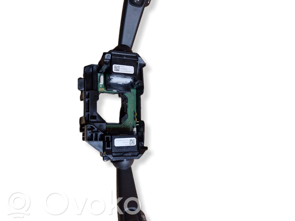 Volvo V60 Wiper turn signal indicator stalk/switch 