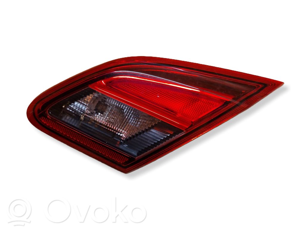 Opel Corsa E Luz trasera/de freno 
