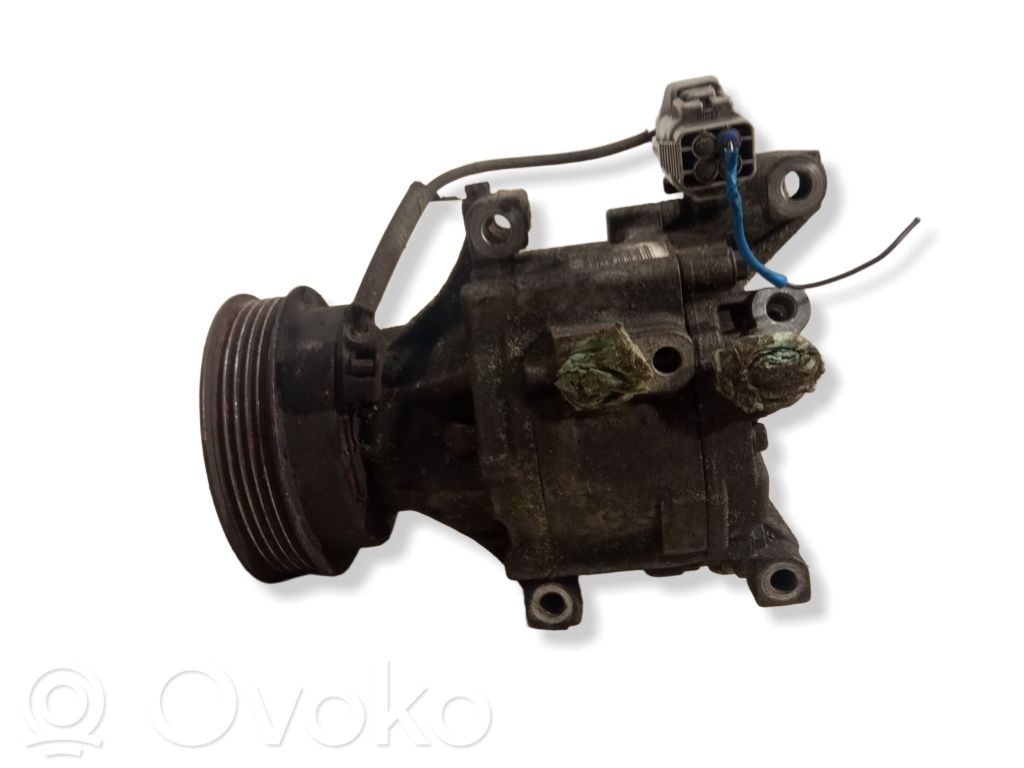 Toyota Corolla Verso E121 Air conditioning (A/C) compressor (pump) 