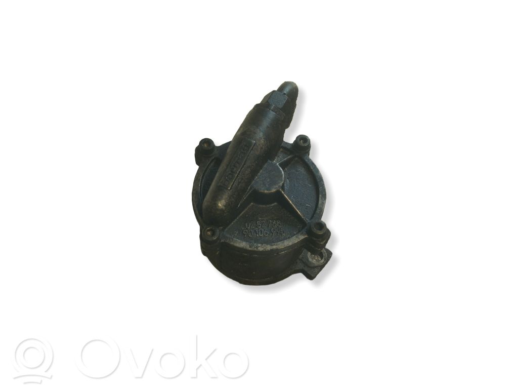 Opel Kadett E Vacuum pump 