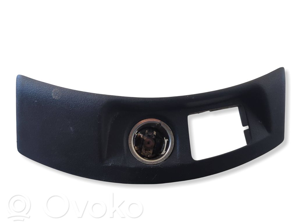 Volvo S40 Cigarette lighter front 