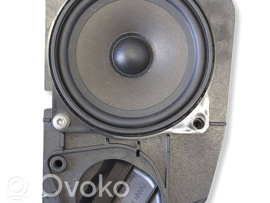 BMW 5 E60 E61 Etuoven kaiutin 