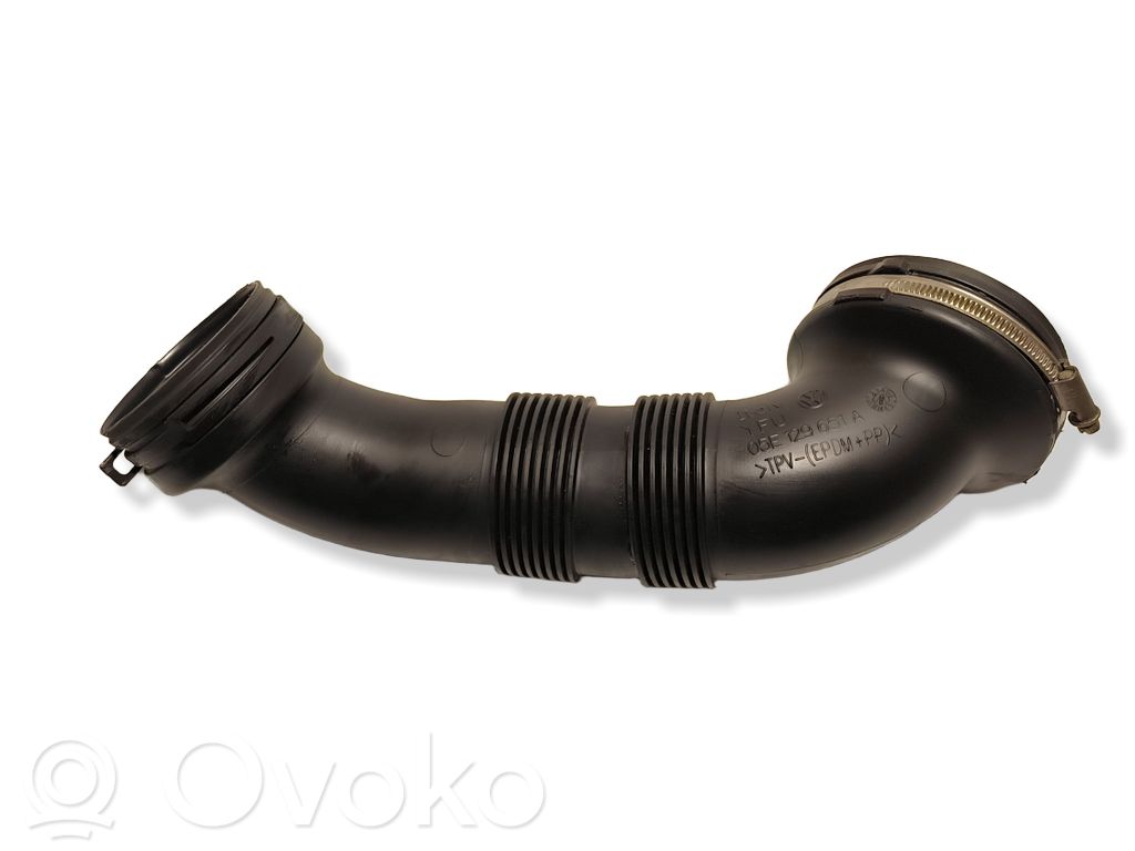 Volkswagen Tayron II Rura / Wąż dolotowy powietrza 