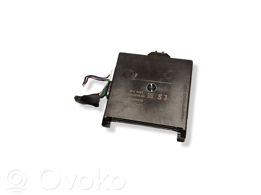 Toyota Yaris XP210 Central body control module 