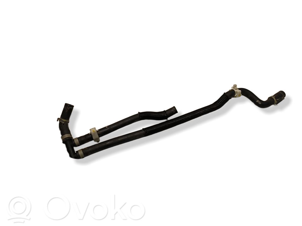 Toyota Yaris XP210 Conductă/furtun lichid de răcire motor 