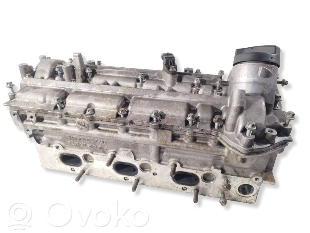 Mercedes-Benz Vito Viano W639 Engine head 
