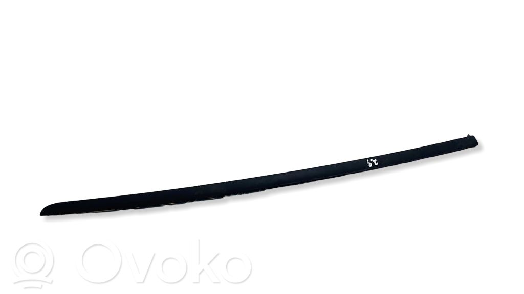 Audi A5 8T 8F Tuulilasin lista 