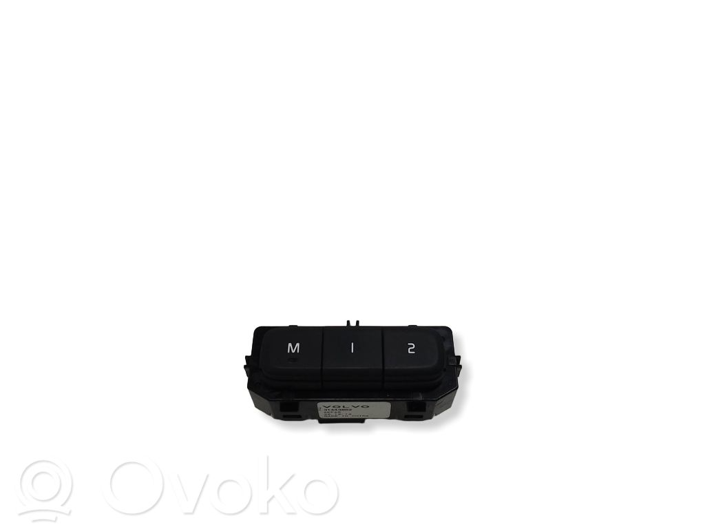 Volvo XC40 Interruptor de memoria del asiento 