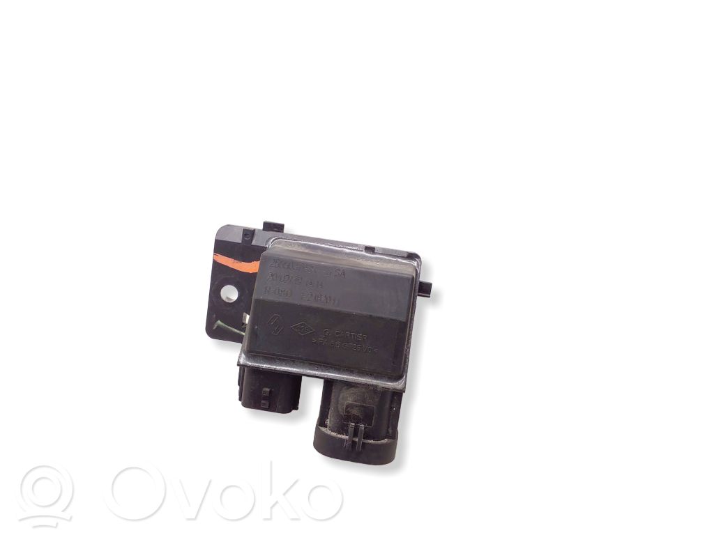 Renault Captur Coolant fan relay 