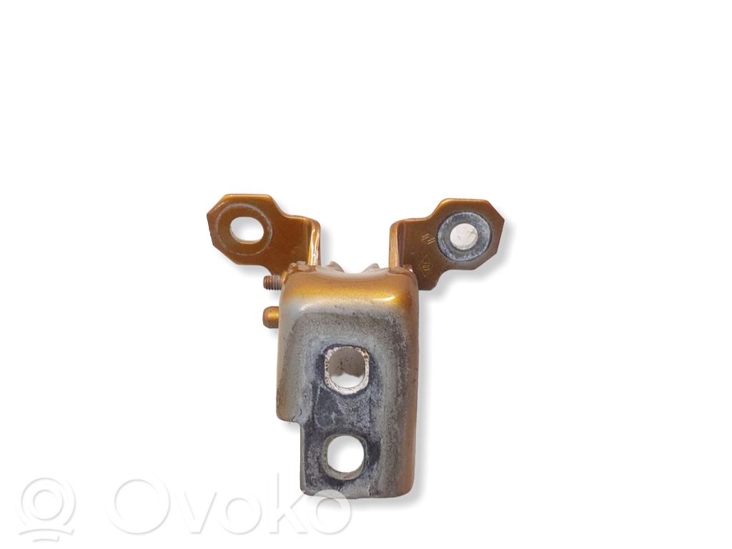 Renault Captur Front door upper hinge 