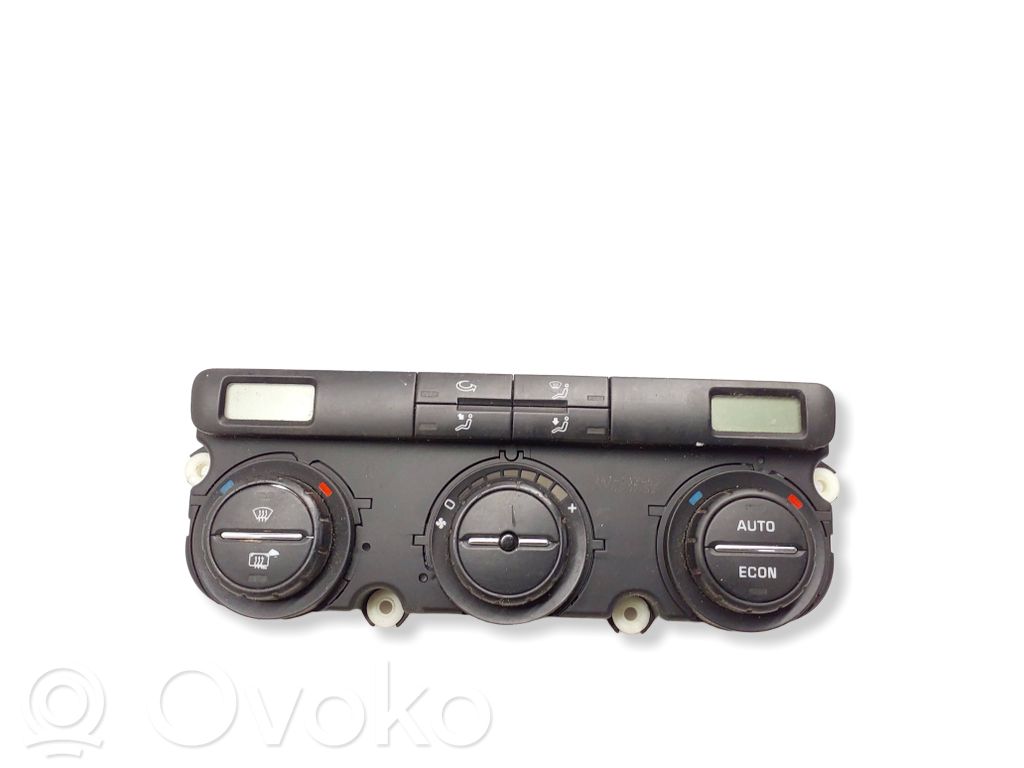 Skoda Octavia Mk2 (1Z) Climate control unit 