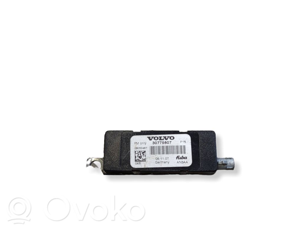 Volvo C70 Antenos stiprintuvas 