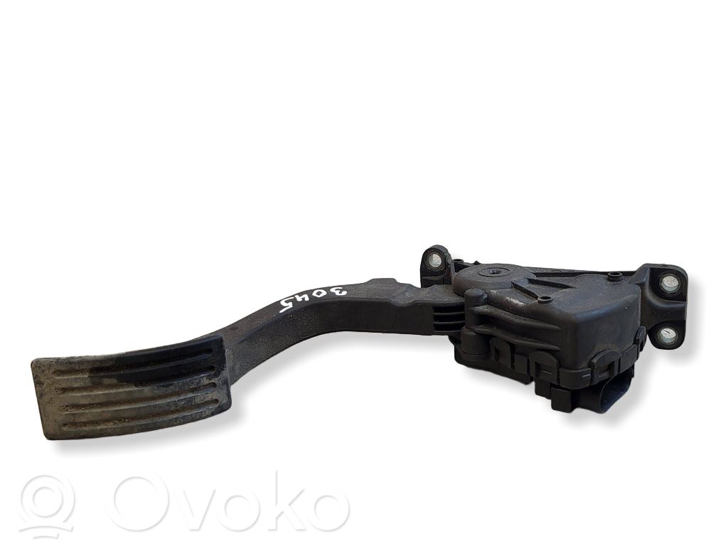 Volvo C70 Akceleratoriaus pedalas 