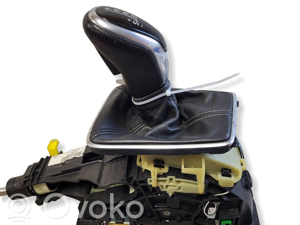 Volvo V40 Selector caja de cambios 