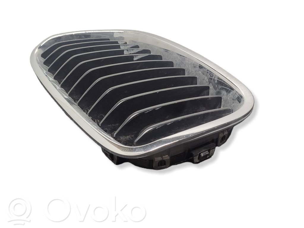 BMW 1 F20 F21 Maskownica / Grill / Atrapa górna chłodnicy 