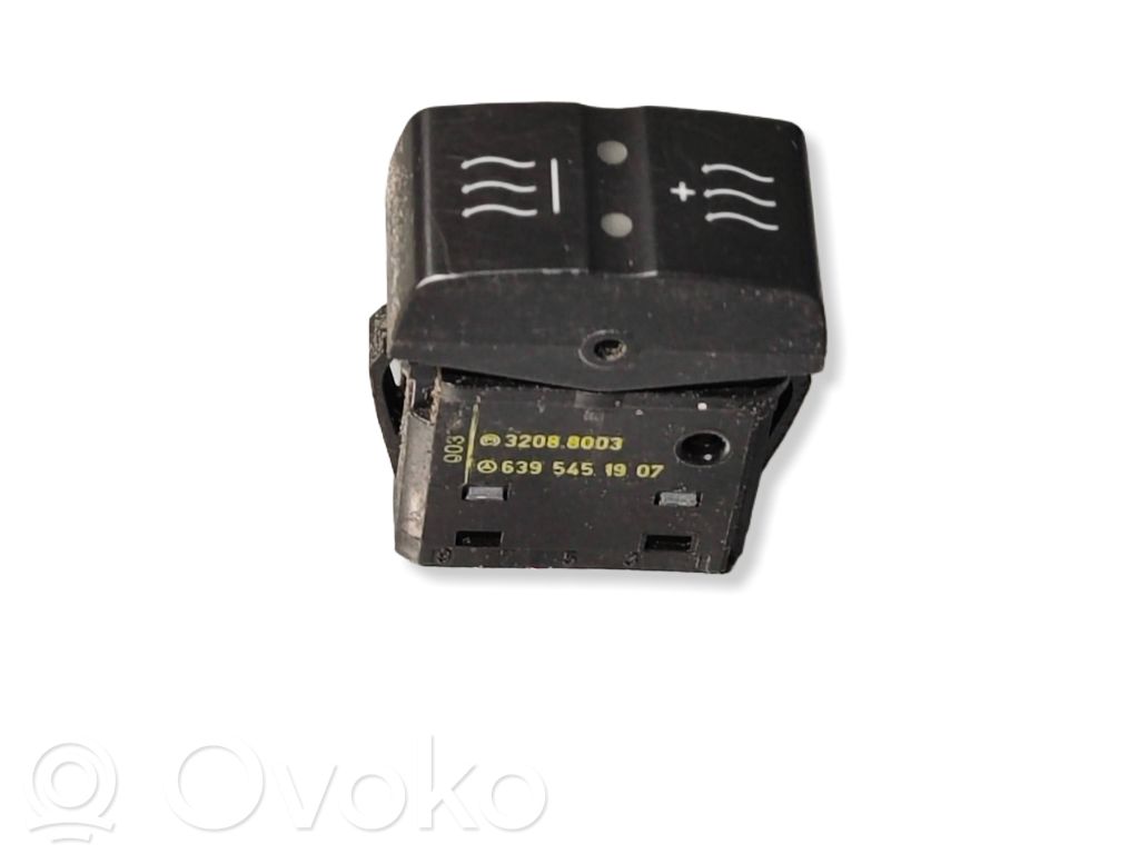 Mercedes-Benz Vito Viano W639 Seat heating switch 