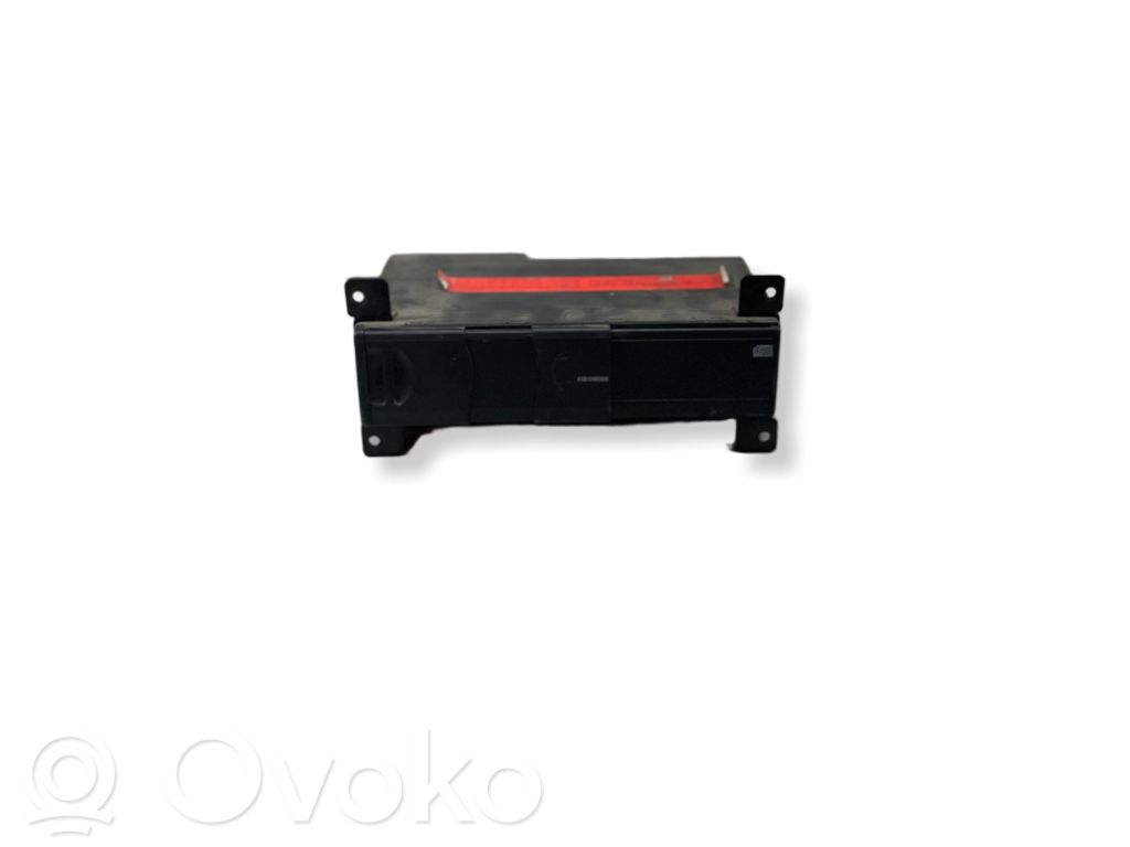 BMW X3 E83 CD/DVD keitiklis 