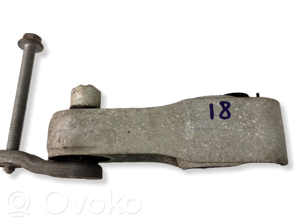 Engine mount bracket   6793362,22116793362