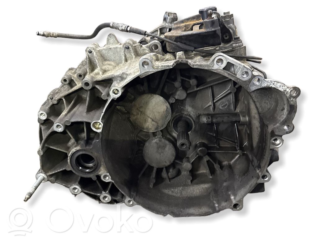 Volvo V40 Manualna 6-biegowa skrzynia biegów 