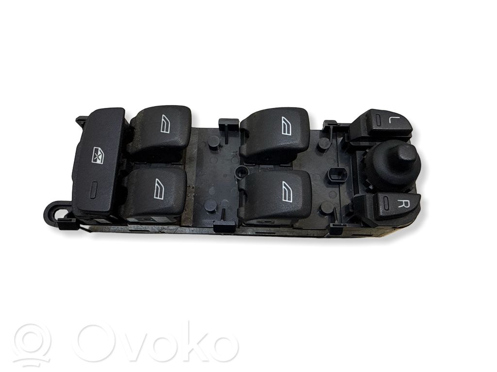 Volvo V70 Electric window control switch 