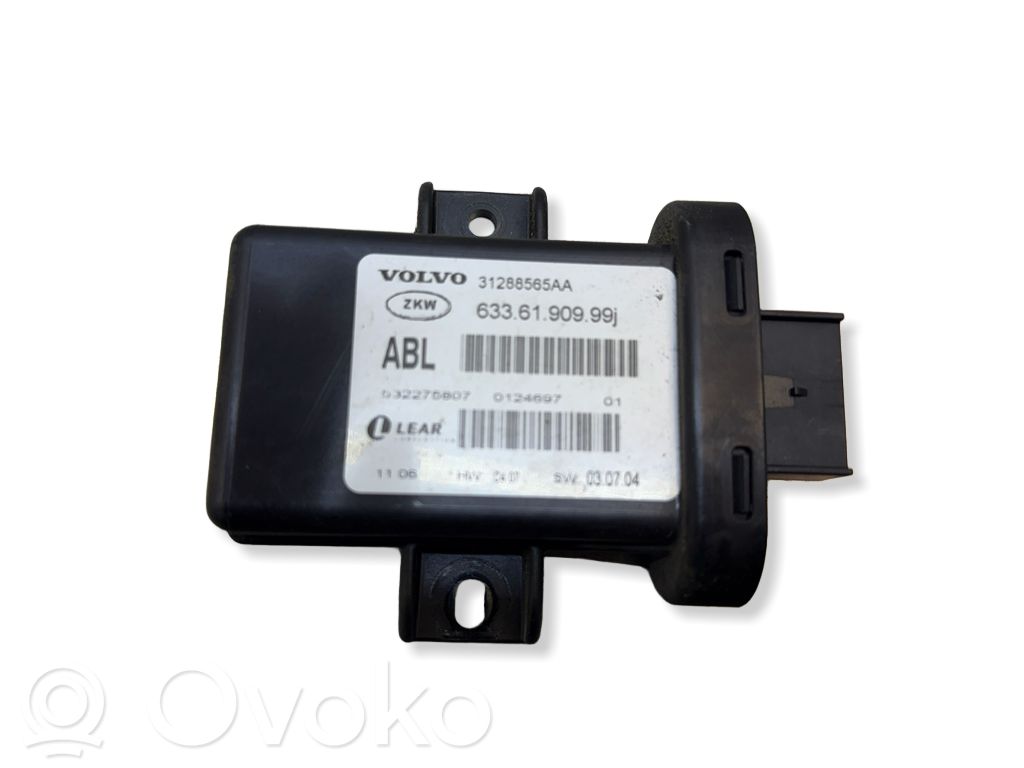 Volvo V70 Light module LCM 