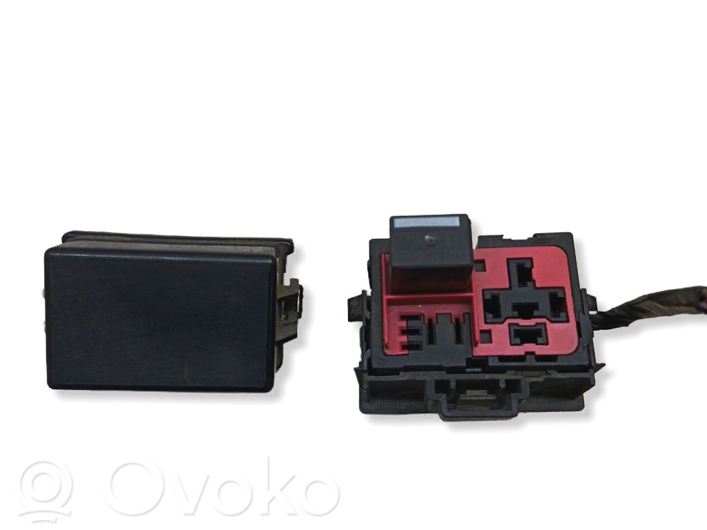 Volvo XC70 Fuse module 