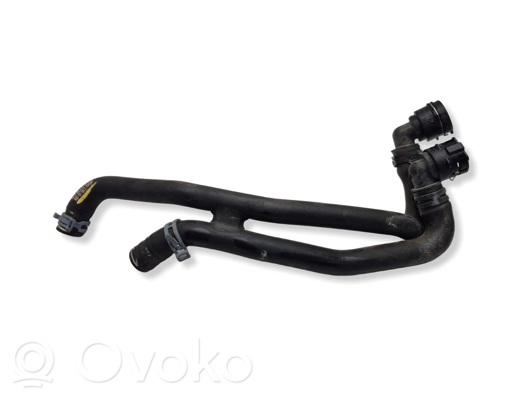 Audi Q2 - Engine coolant pipe/hose 