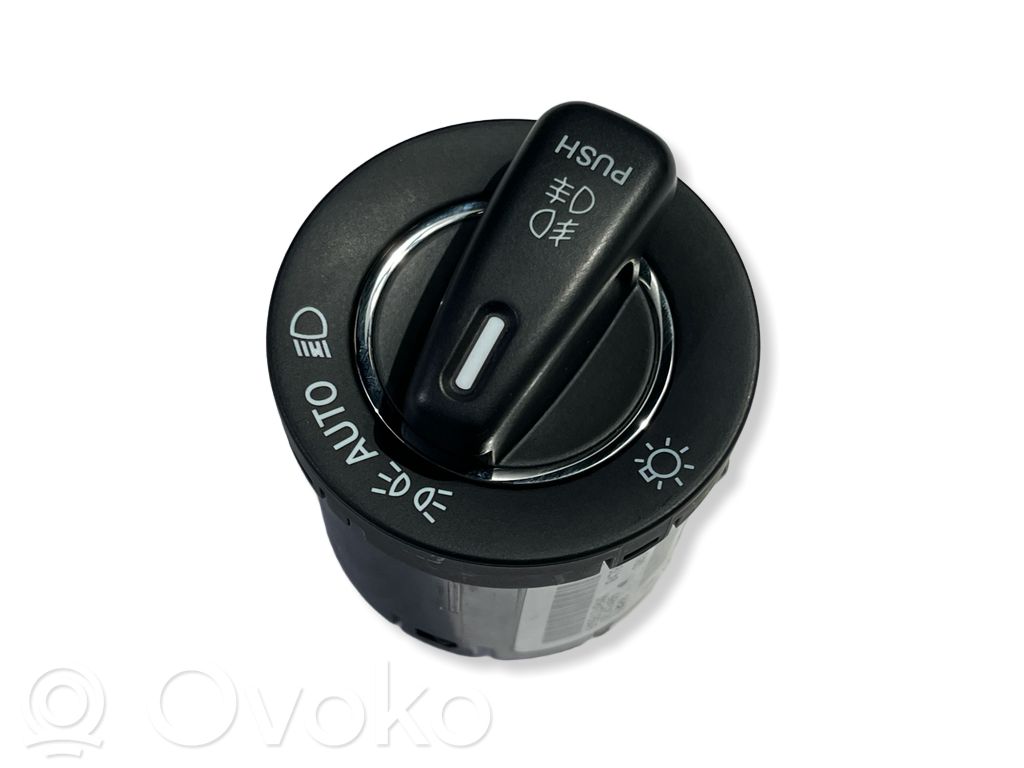 Maserati Levante Light switch 