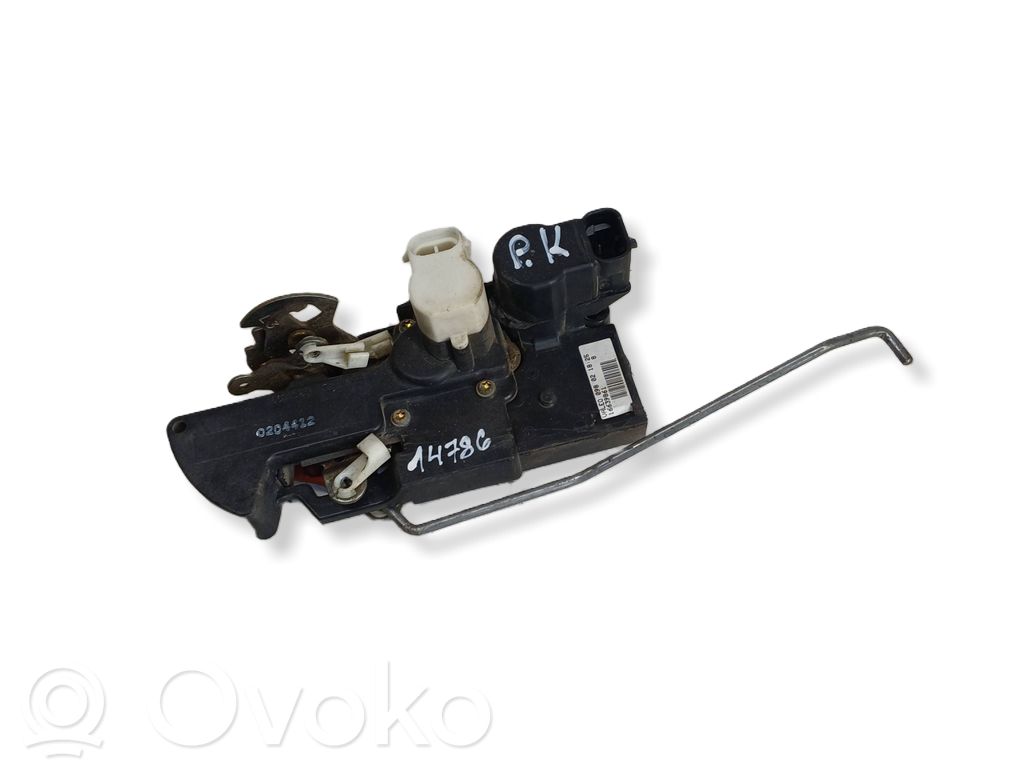 Opel Frontera B Front door lock 