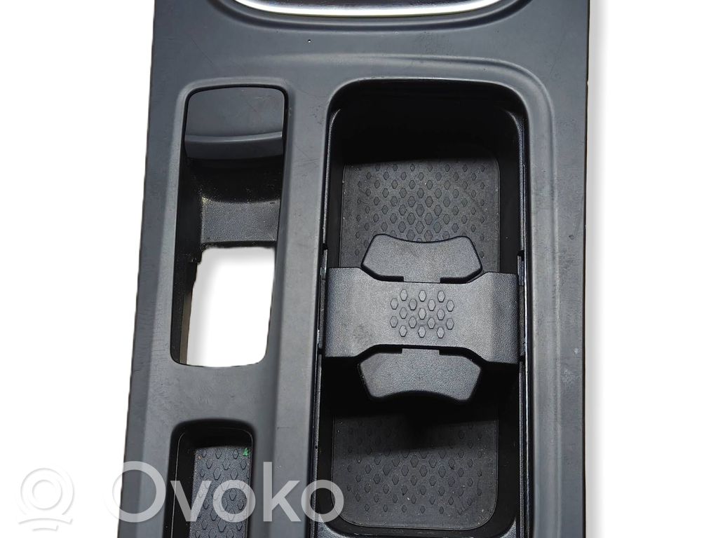 Renault Megane IV Kita centrinė konsolės (tunelio) detalė 