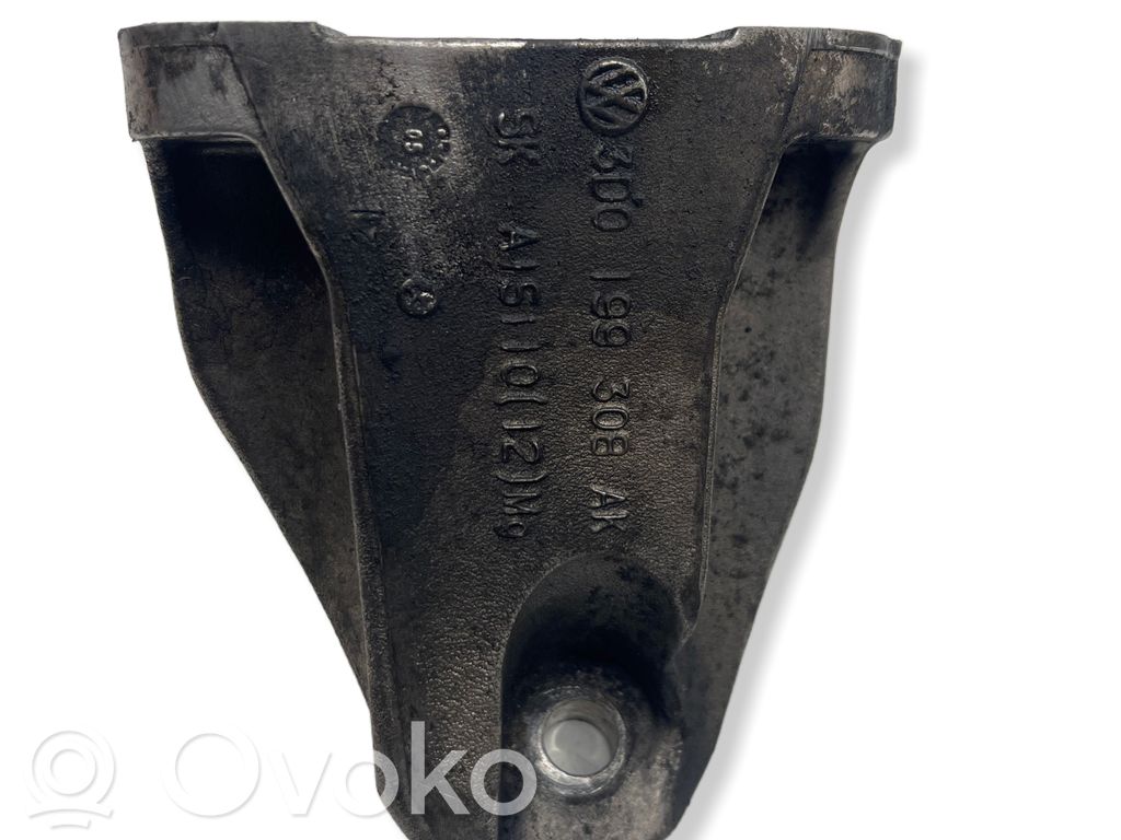 Engine mounting bracket   3D0199308AK