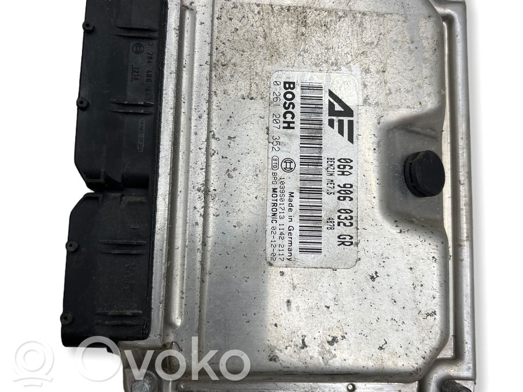 Volkswagen Sharan Engine control unit/module 