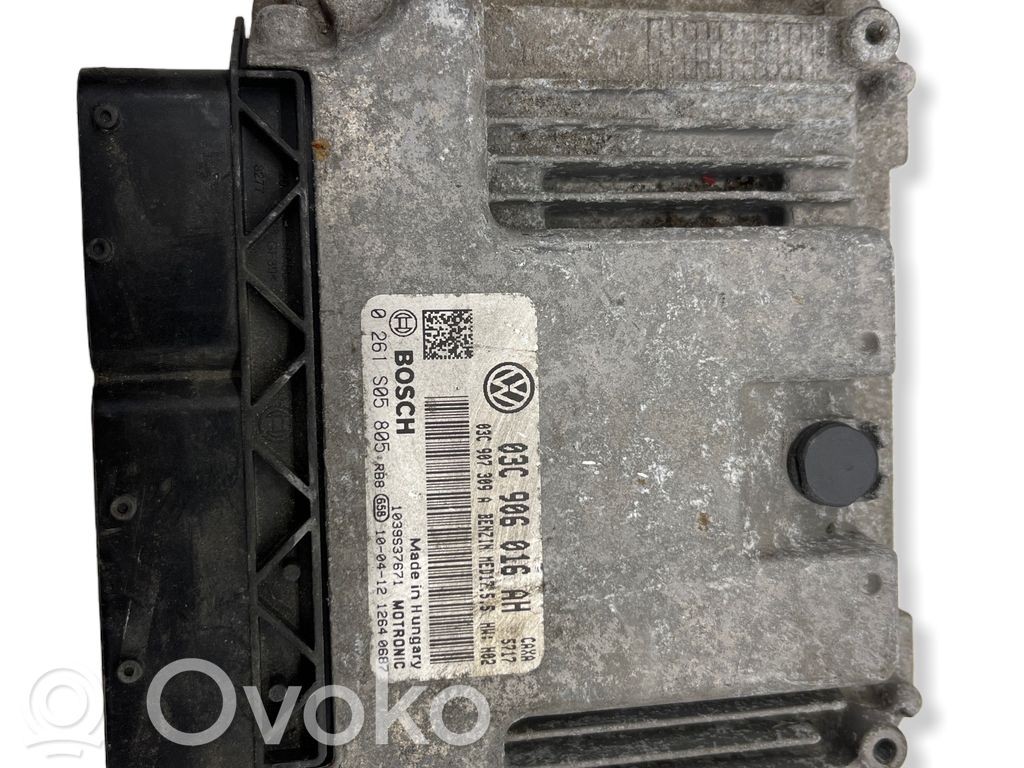 Volkswagen Golf VI Engine control unit/module 