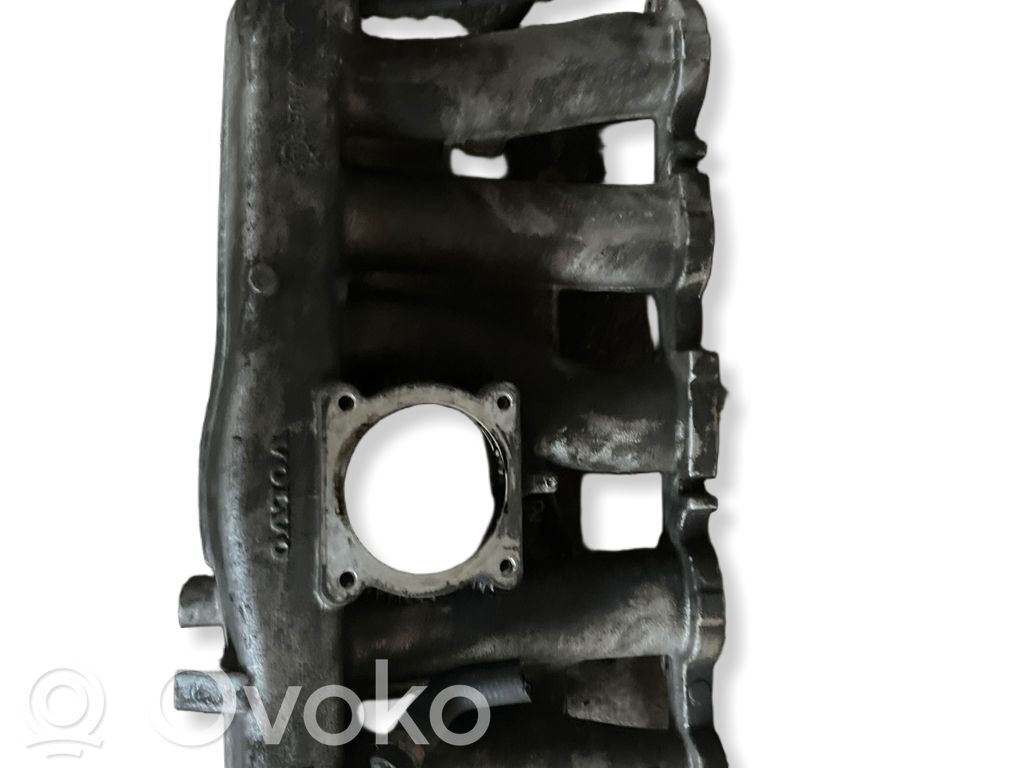 Volvo V70 Kolektorius įsiurbimo 
