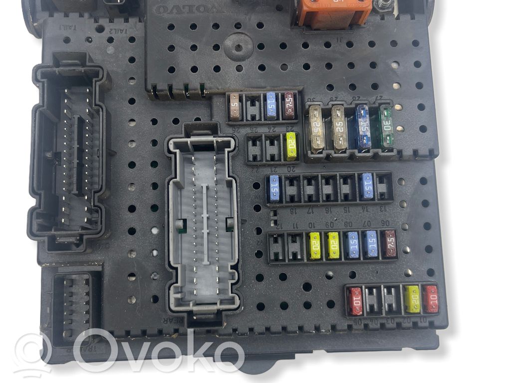 Volvo V70 Drošinātāju bloks 