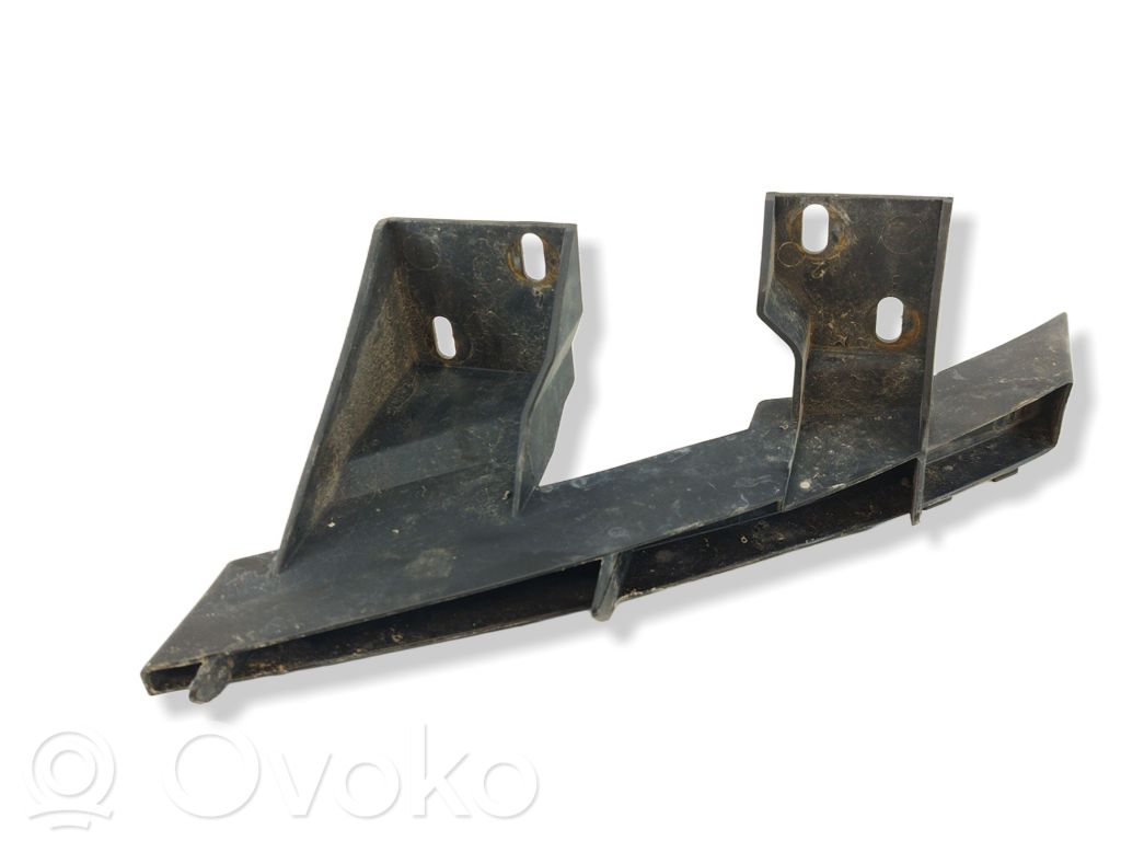 Audi Q7 4L Front bumper mounting bracket 