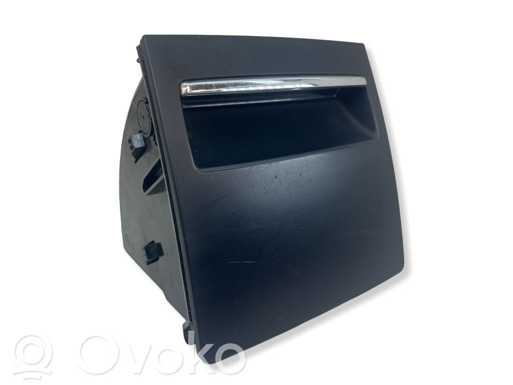 Skoda Superb B6 (3T) Glove box central console 