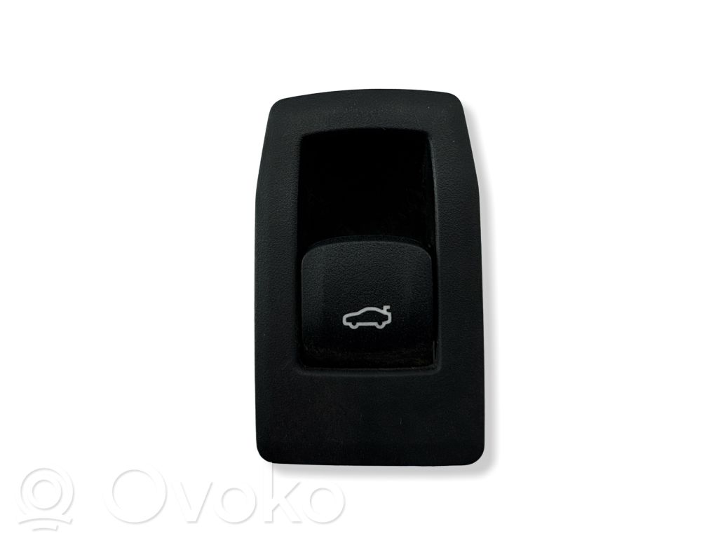 BMW 3 G20 G21 Tailgate/boot open switch button 