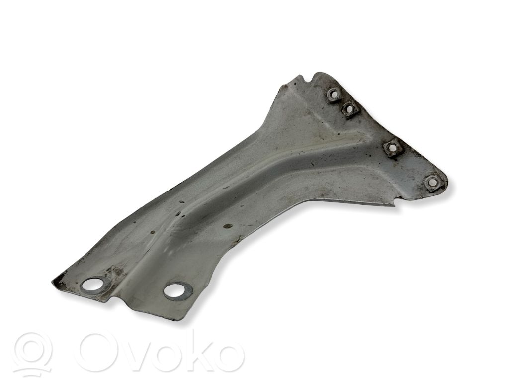 Audi A1 Fender mounting bracket 