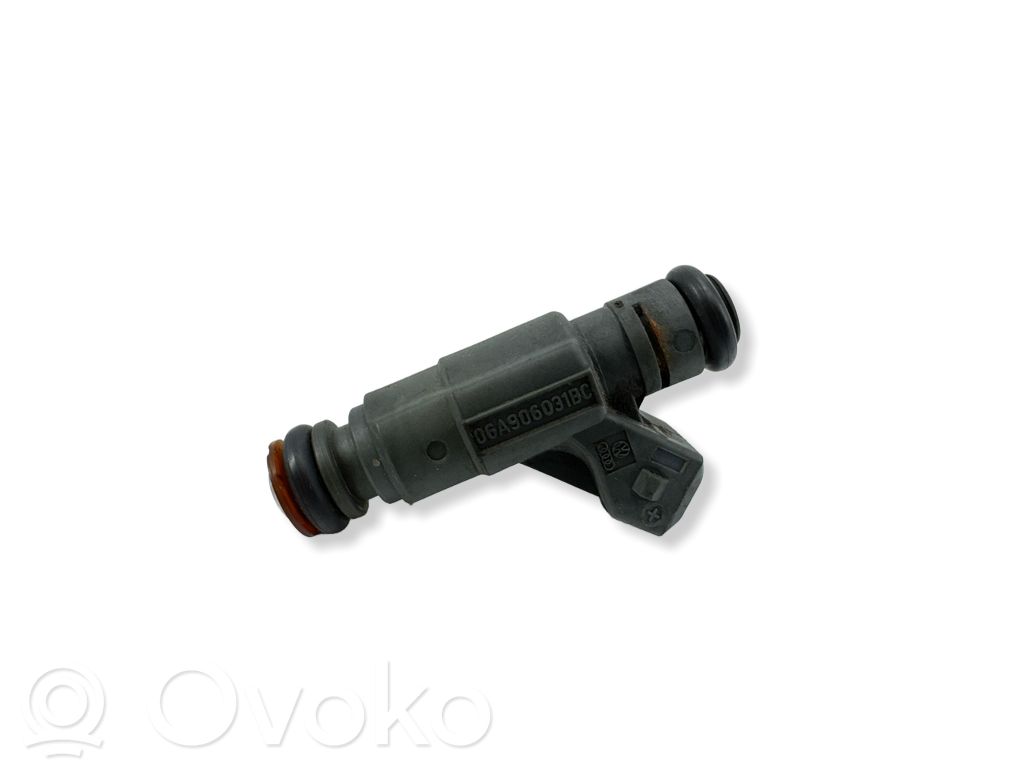 Audi A3 S3 8L Inyector de combustible 